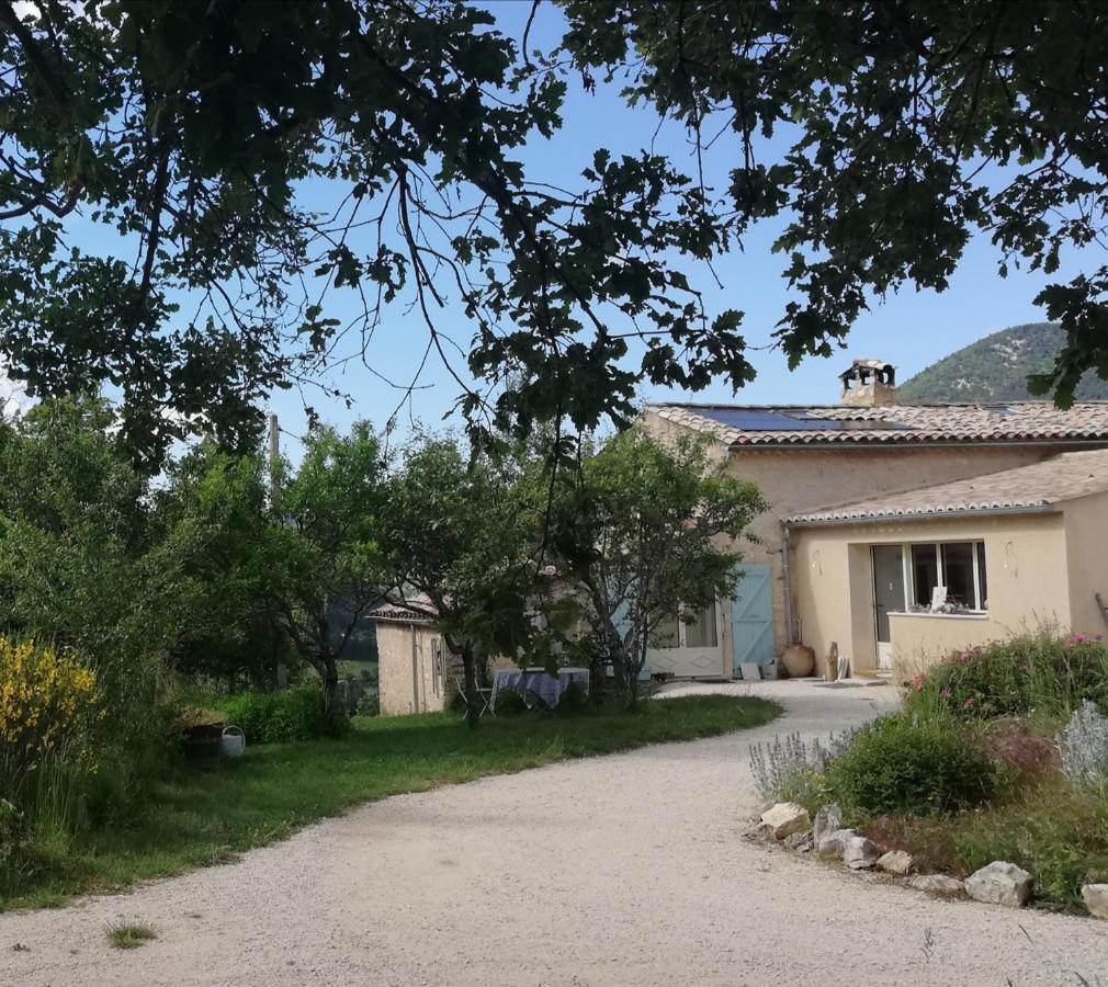 La Farigoule Villa Montbrun-les-Bains Bagian luar foto