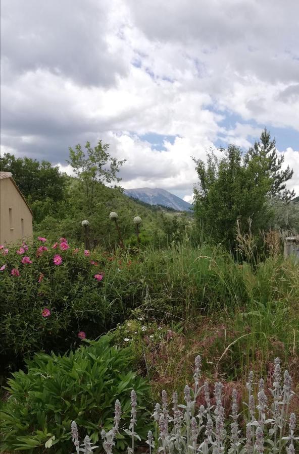 La Farigoule Villa Montbrun-les-Bains Bagian luar foto